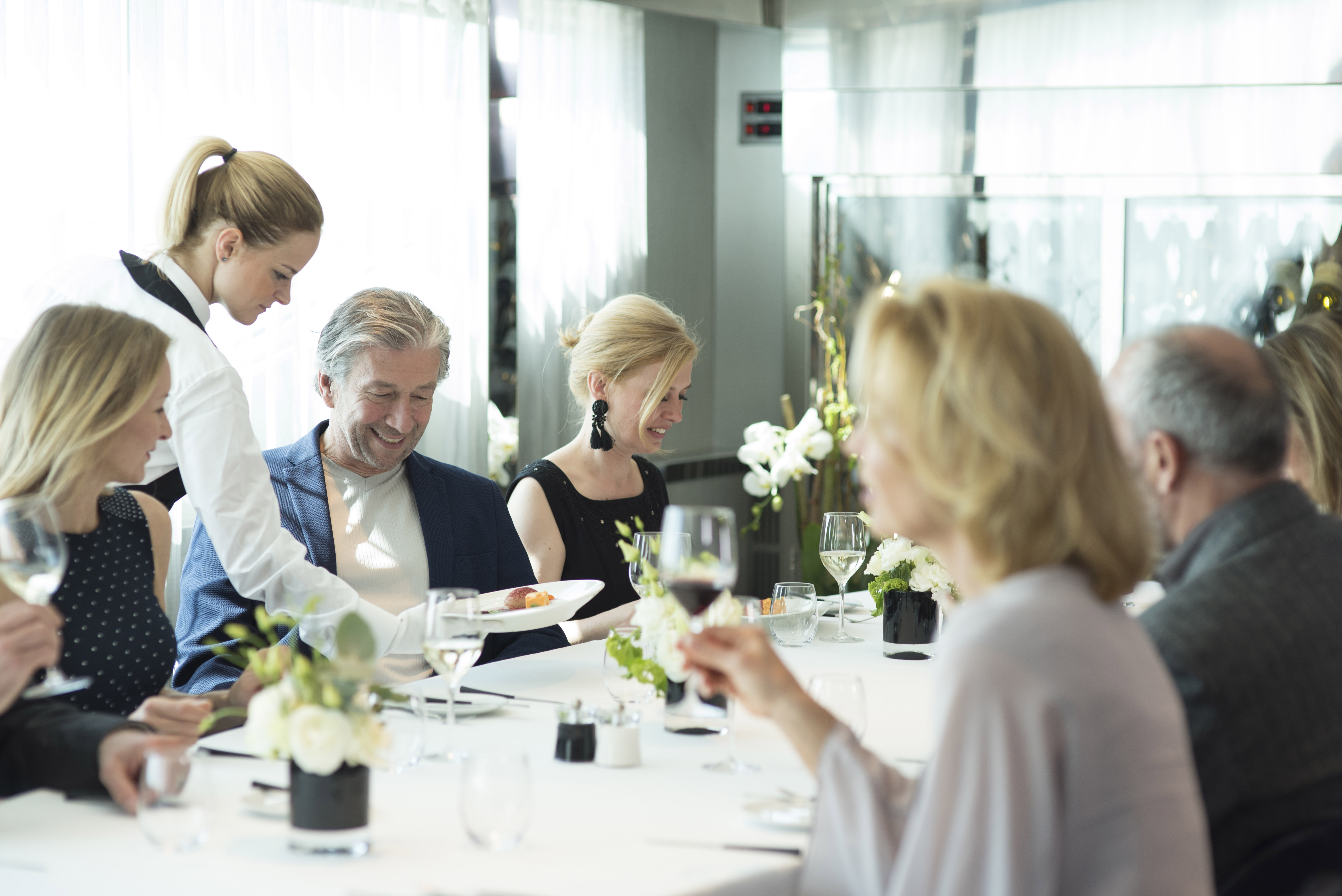 Scenic River Cruises, Scenic Sapphire & Diamond Table La Rive 6